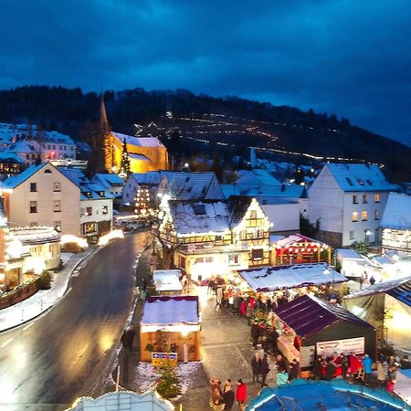 Ferienwohnung Schaefer Waldbreitbach المظهر الخارجي الصورة